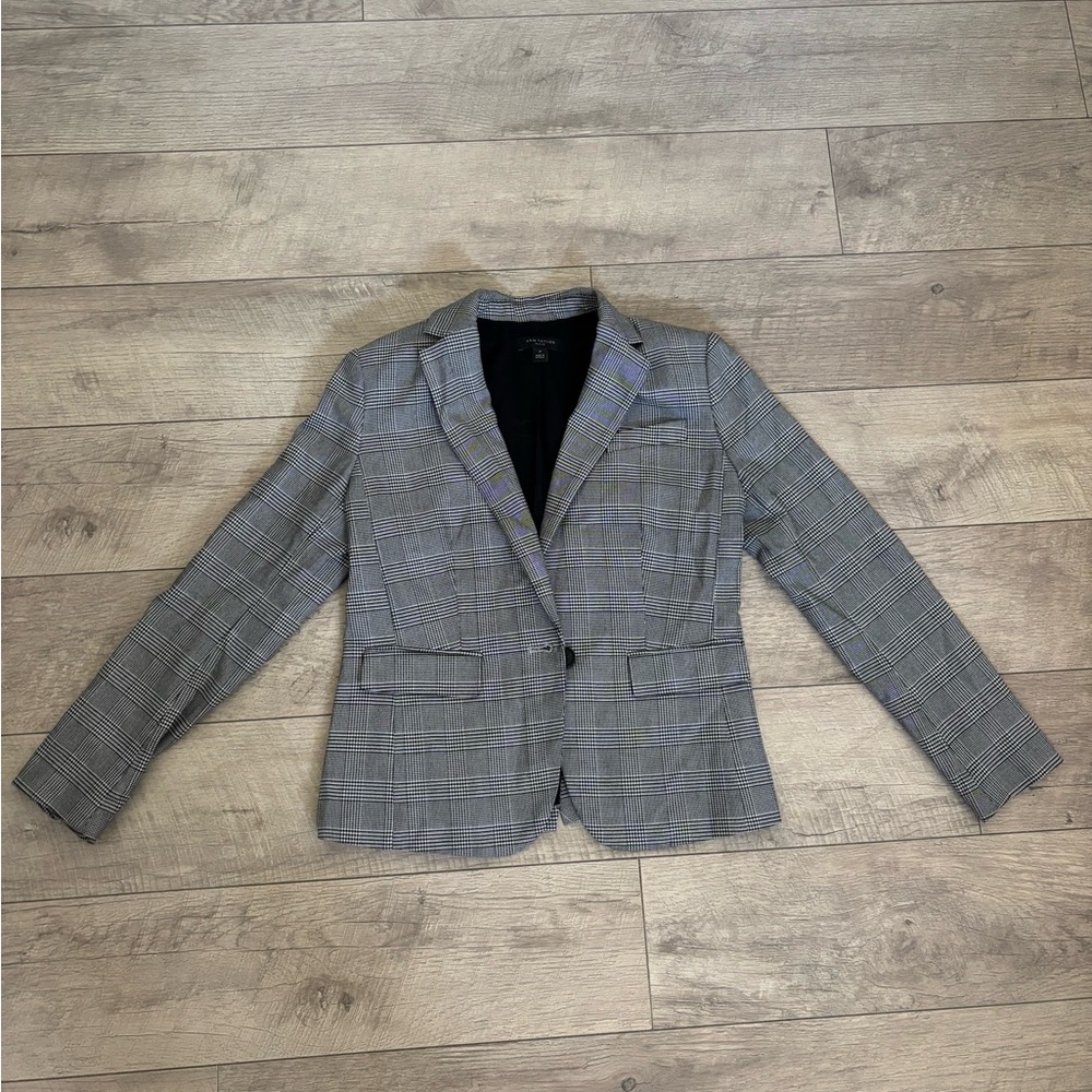 Ann Taylor Classic Gray Checkered Blazer
